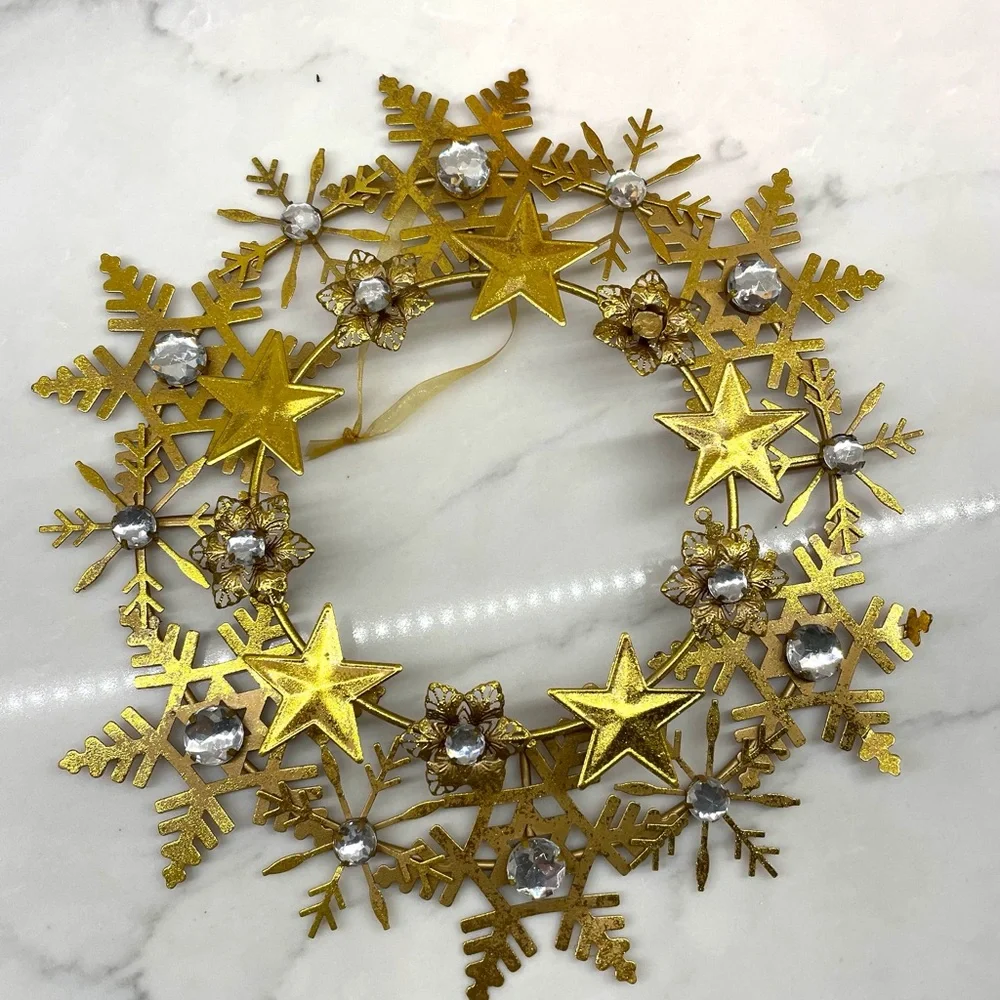 Gold metal wreath